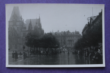 Ansichtskarte AK Heidelberg 1950-1960 Strassenansicht Regen Passanten